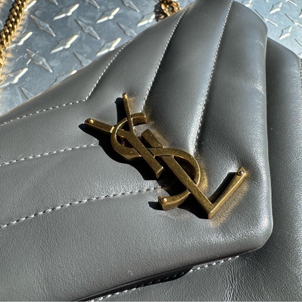 Saint Laurent LouLou Chain Bag Small in Grey GHW - Picture 6 of 10